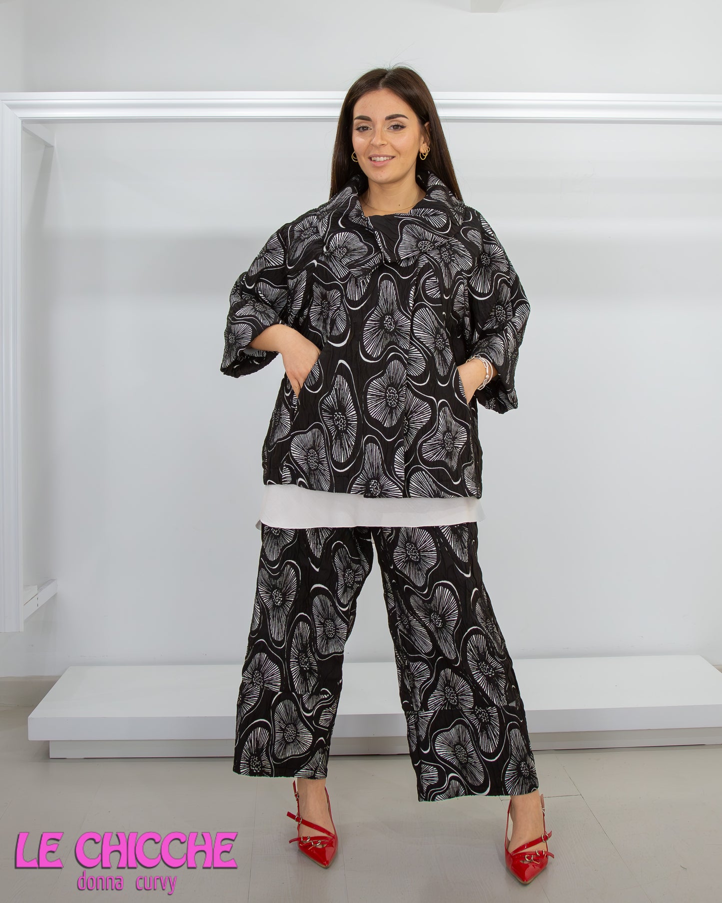 KOZAN Pantalone tessuto goffrato