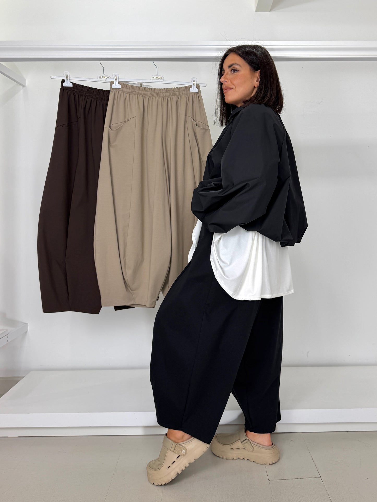 Pantalone punto roma tasche nido
