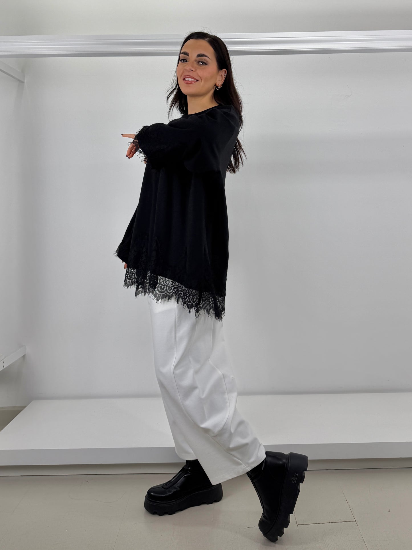 Felpa felpata inserti pizzo