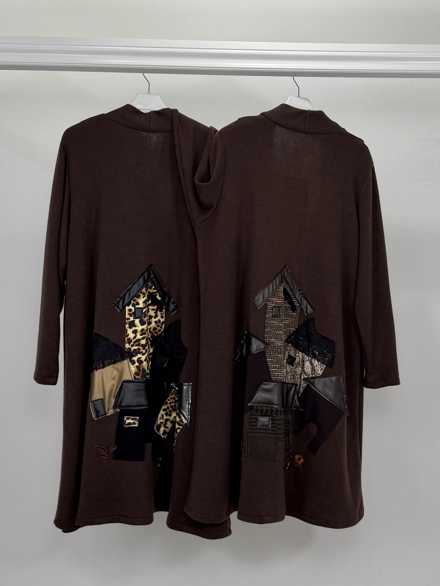 DOLCEMENTE CURVY Cardigan applicazione a mano