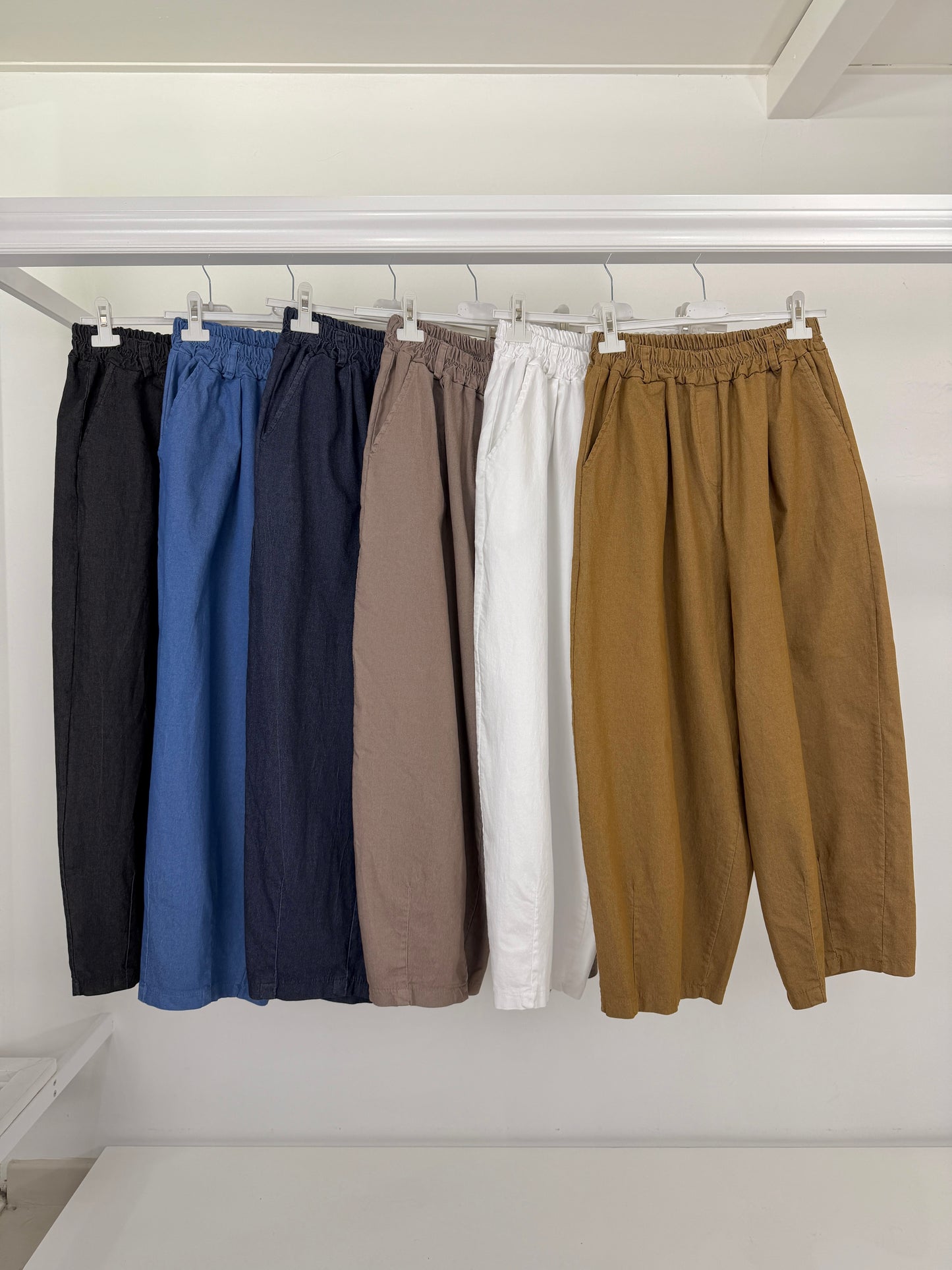 Pantalone effetto jeans ovetto