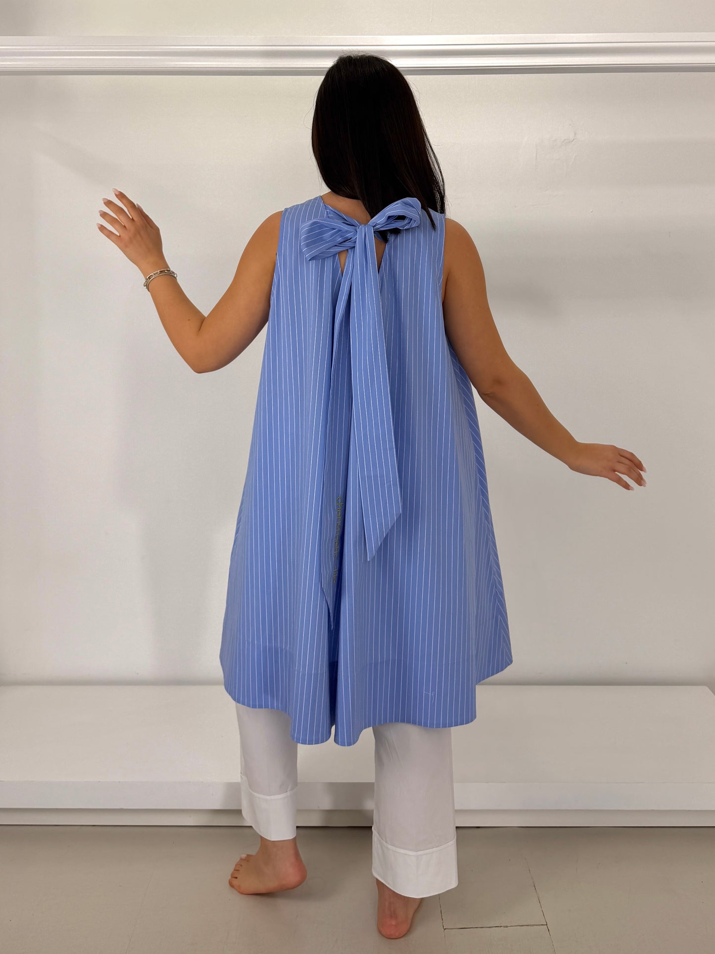 MAT canotta mini abito a righe con fiocco