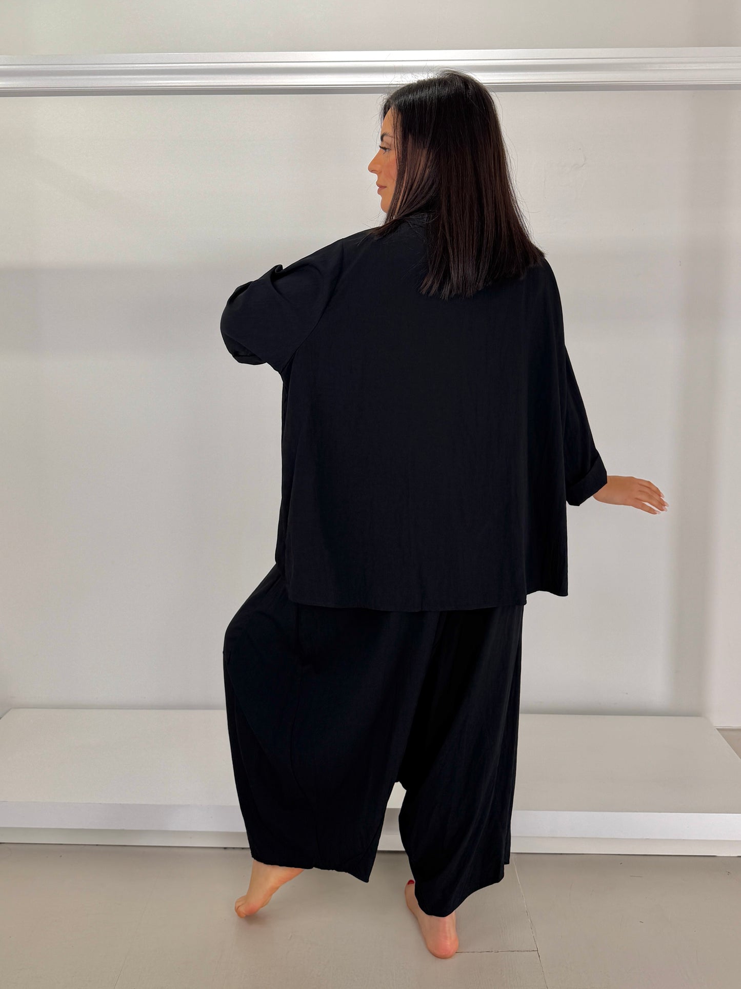 Casacca tessuto goffrato leggero collo anello