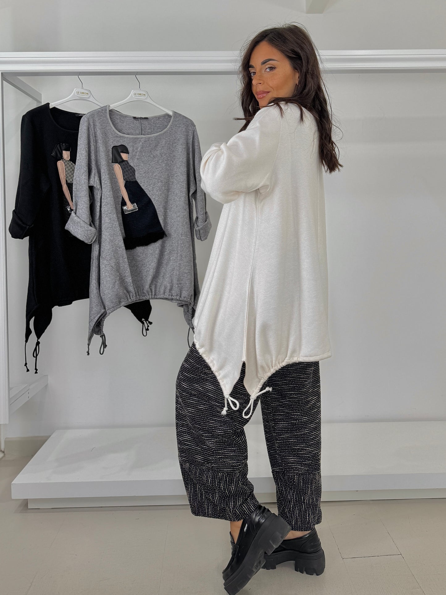 DOLCEMENTE CURVY pullover coulisse ricamo bambolina
