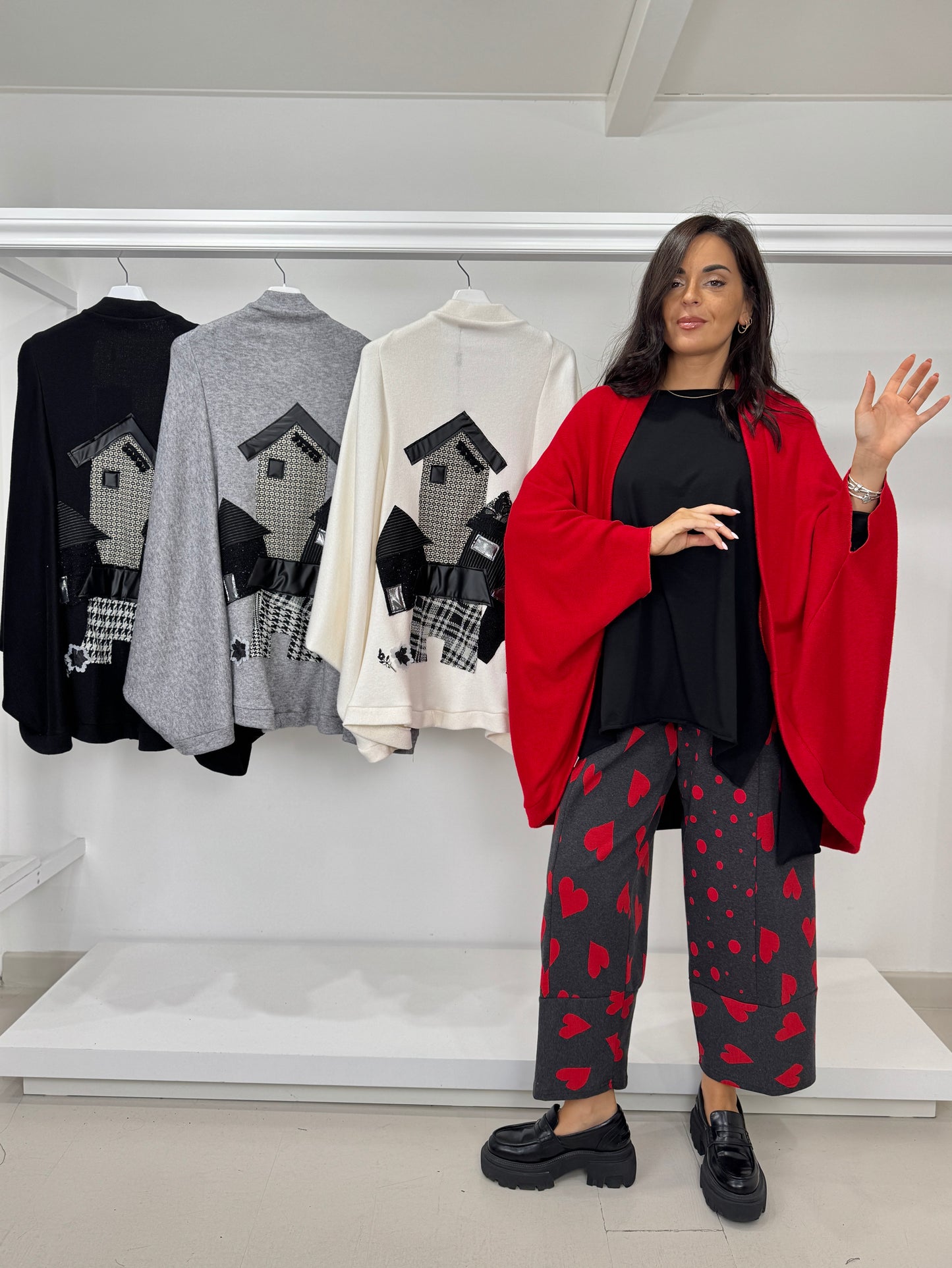 DOLCEMENTE CURVY Pantalone t cuore con inserti bolli