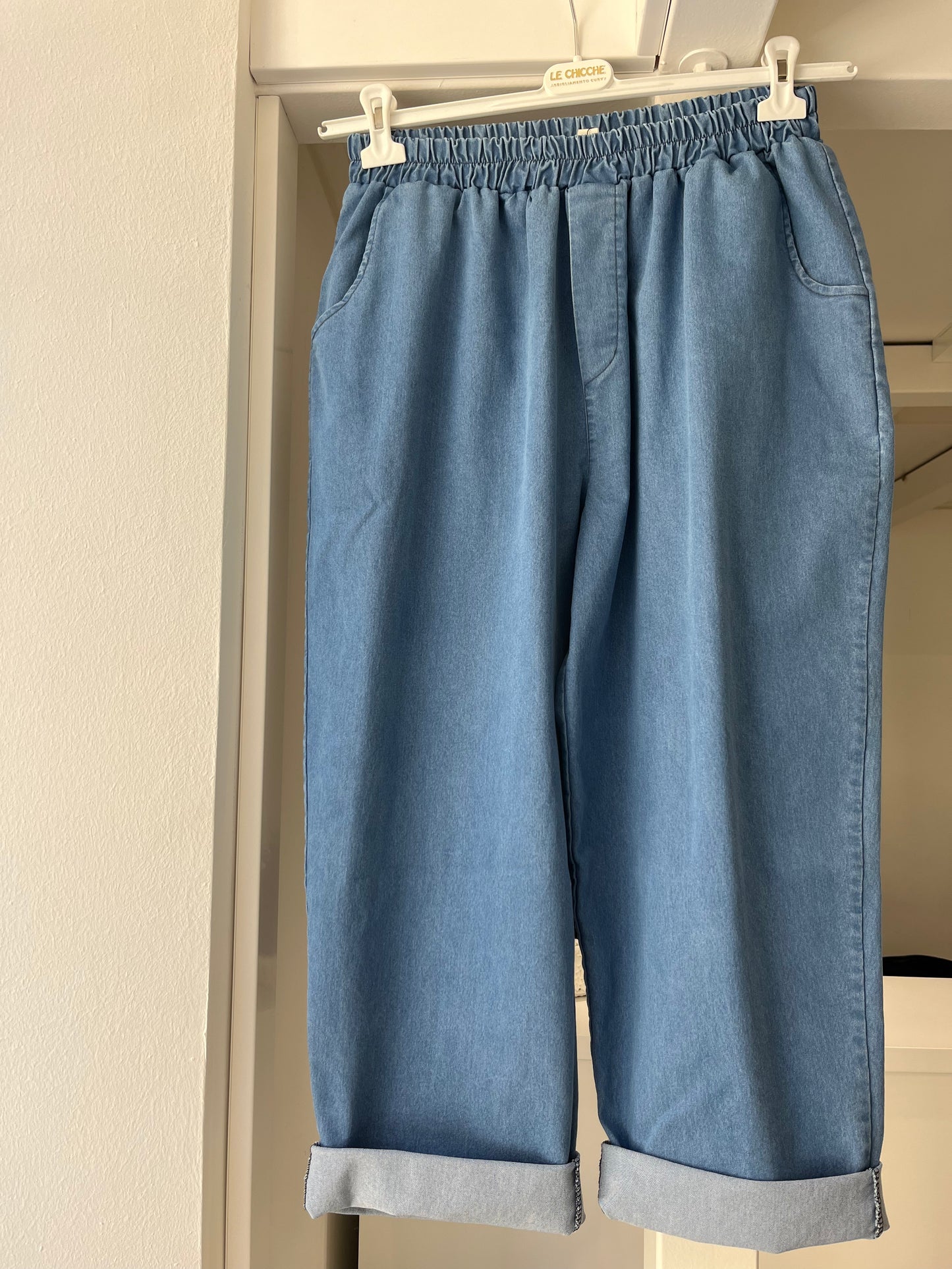 Pantalone jeans elasticizzato over