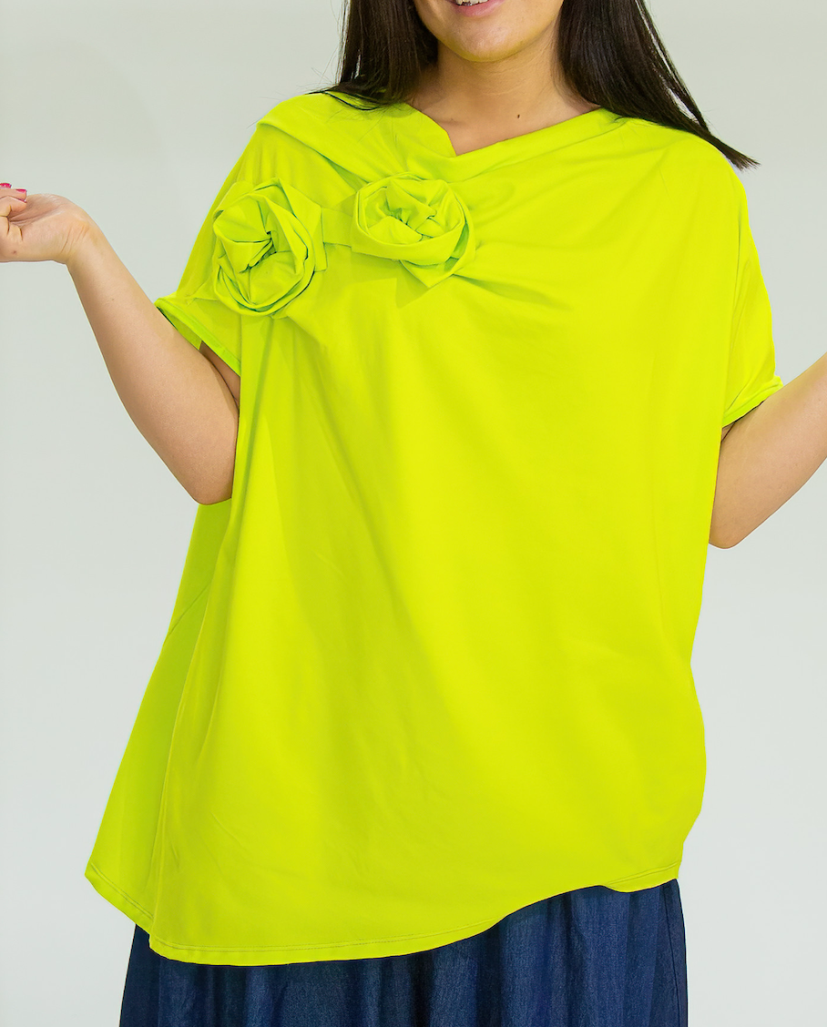 T-shirt rose applicate