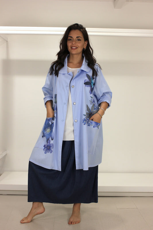 Eleganza e Comfort in Armonia: La Nuova Proposta di Stile che Insegna ad Amare le Curve ✨