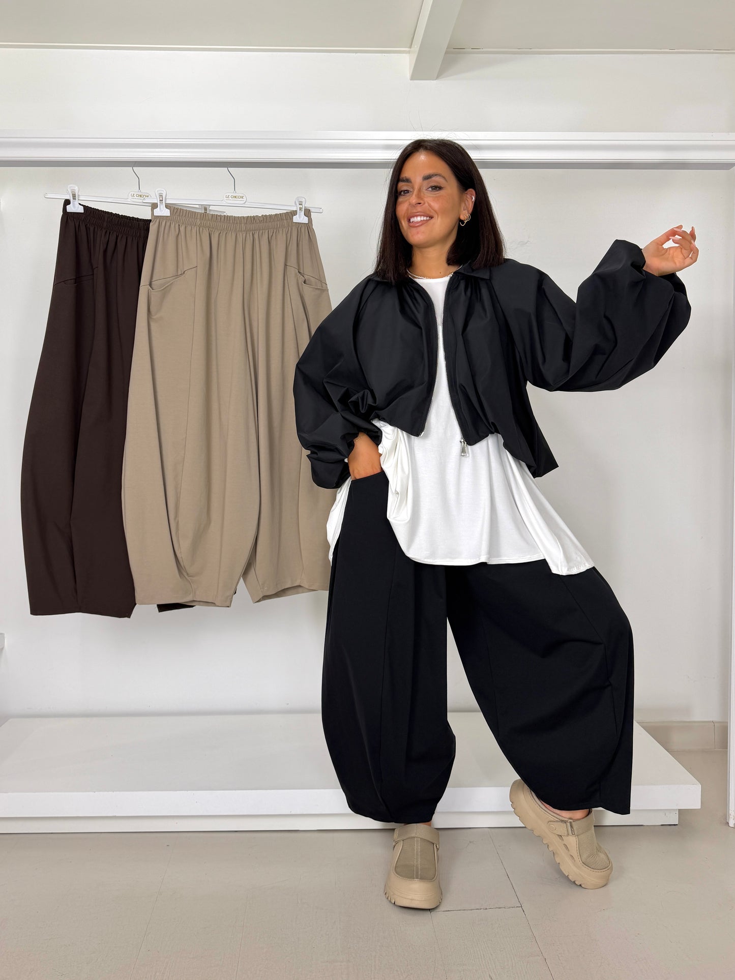 Pantalone punto roma tasche nido