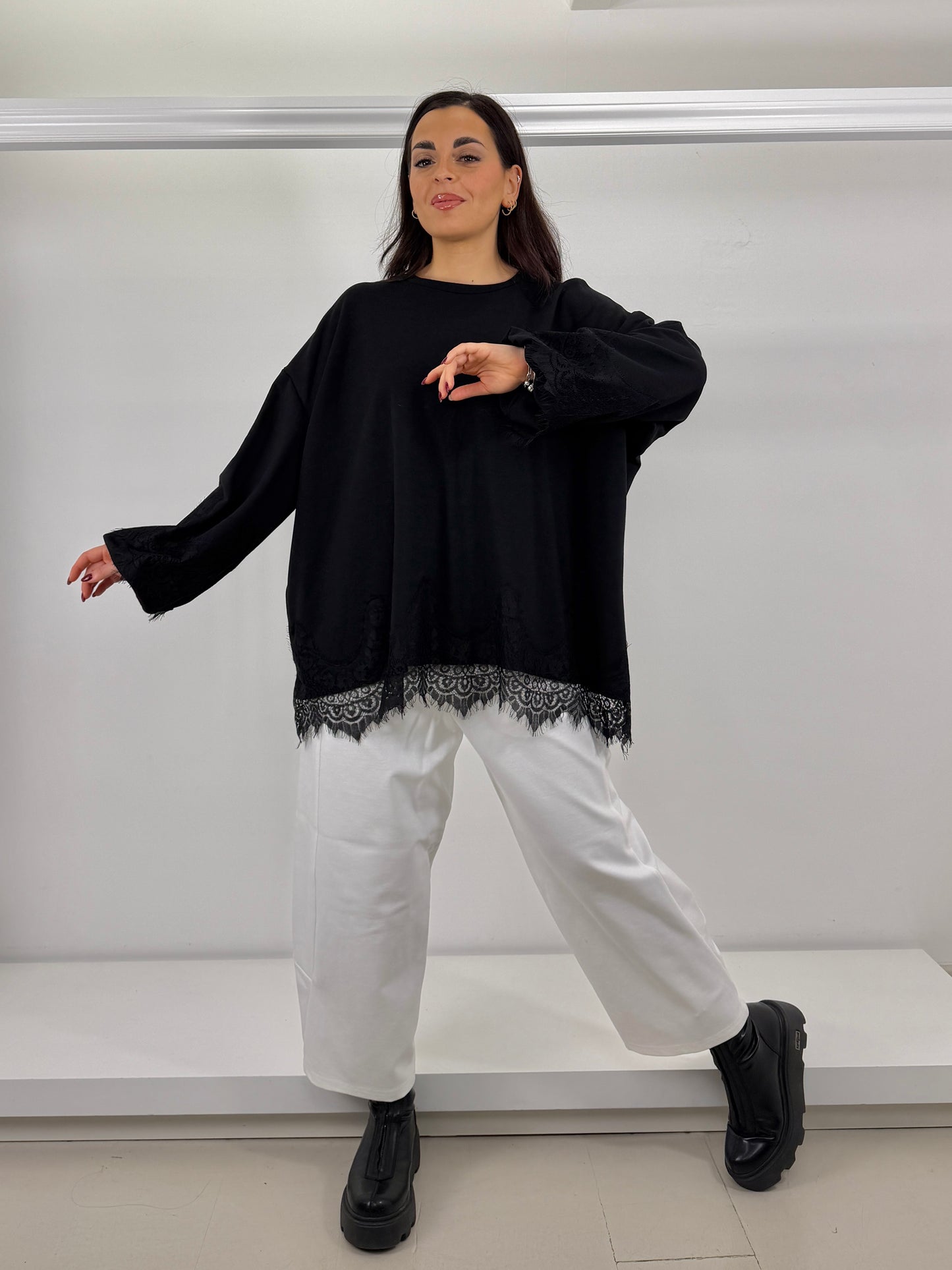 Felpa felpata inserti pizzo