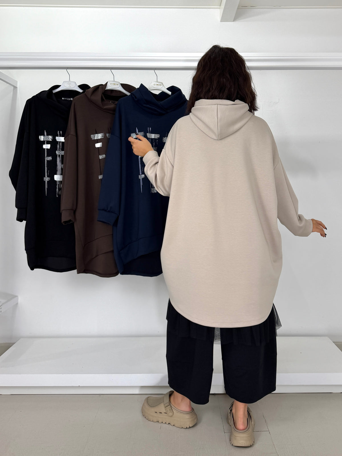 Felpa in neoprene con cappuccio