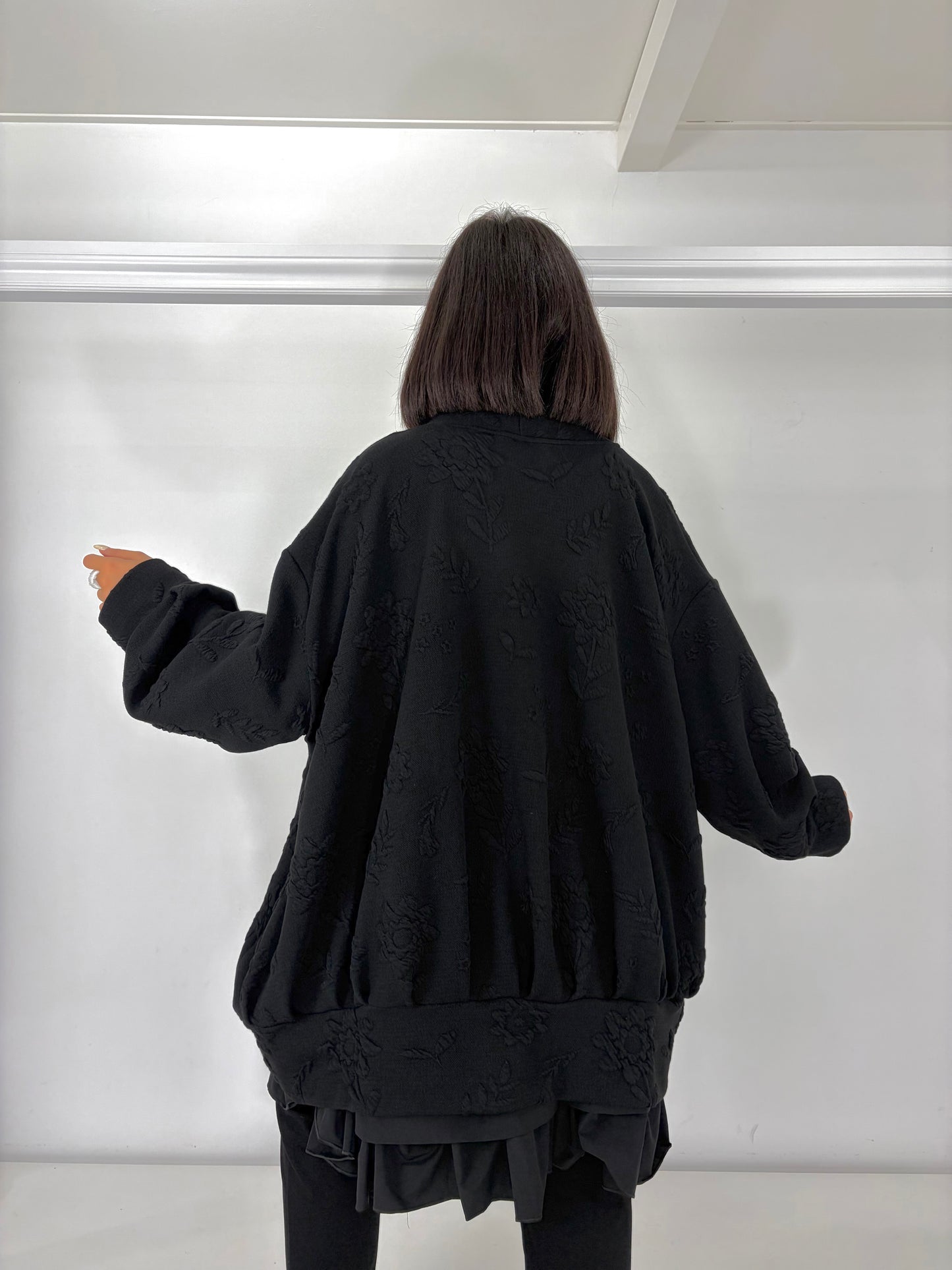 Cardigan ovetto tessuto lavorato