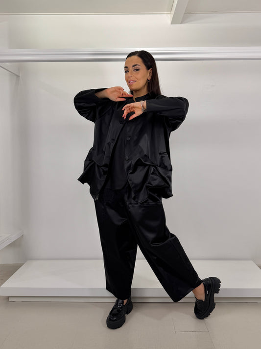 Pantalone in raso tasche a nido