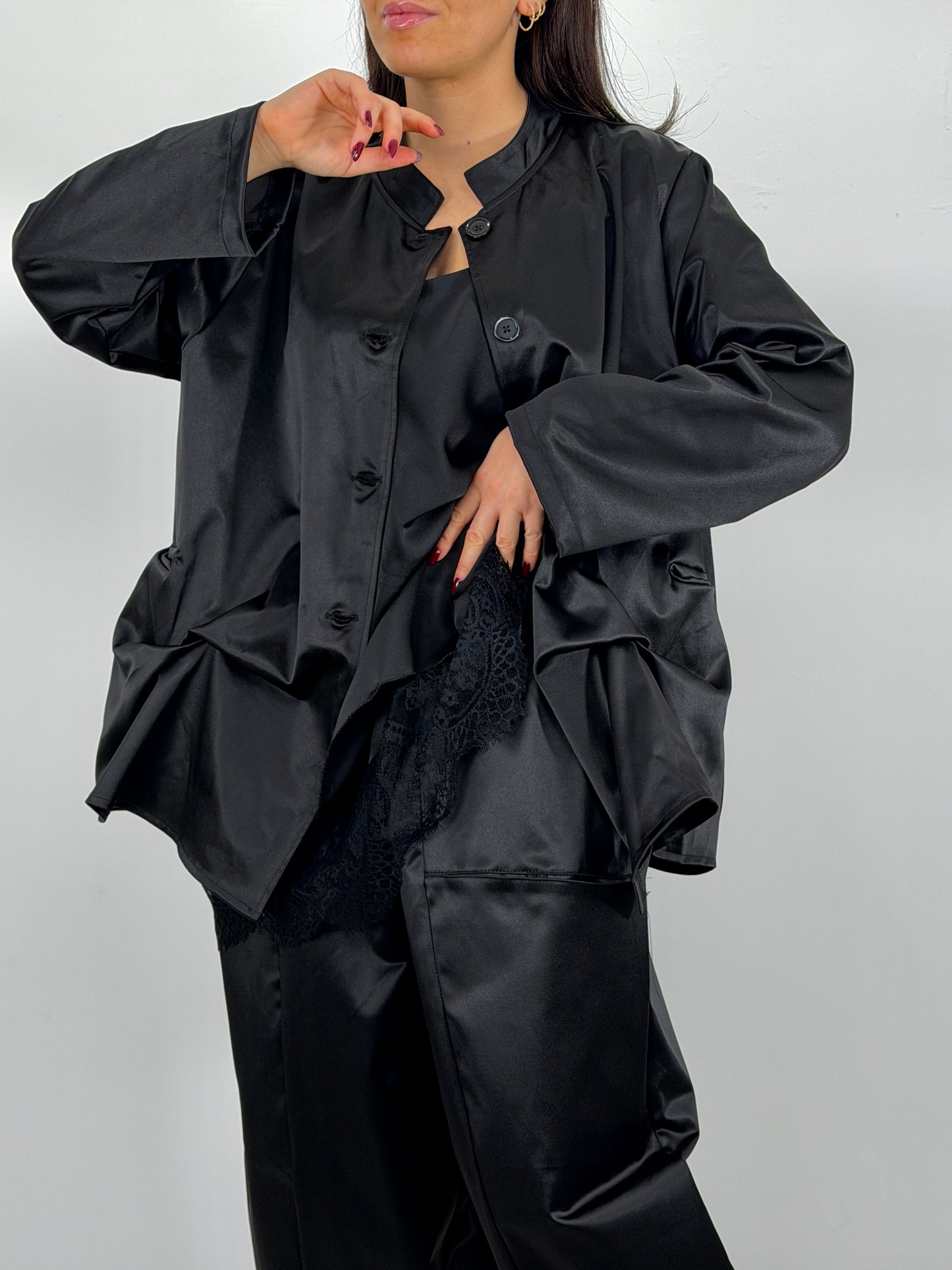 Giacca in raso con sbuffi