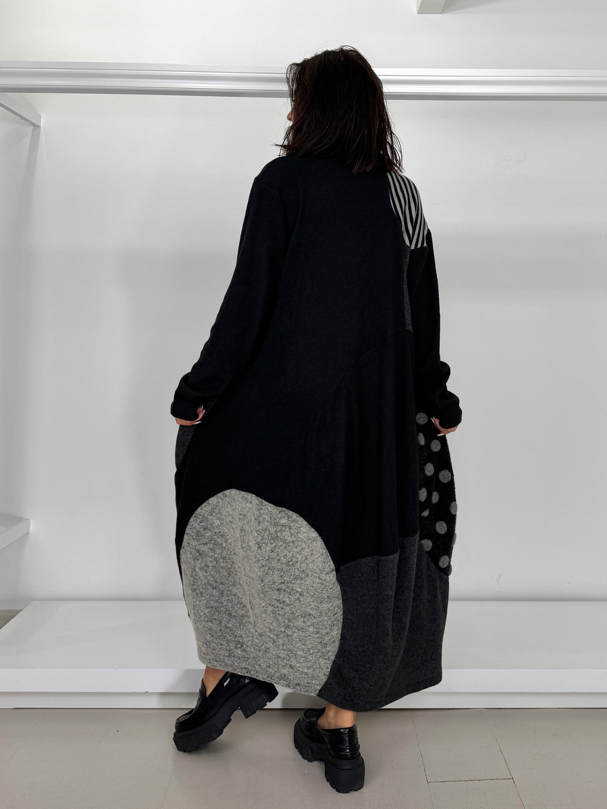 URBAN BY ALEMBIKA Abito mix di tessuti - collo a cratere