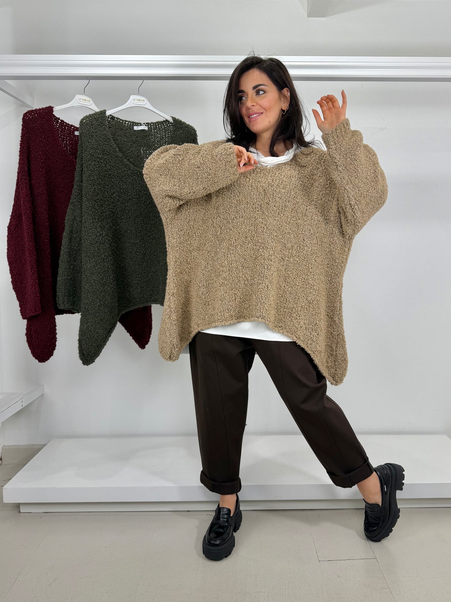 Pullover bouclé svasato