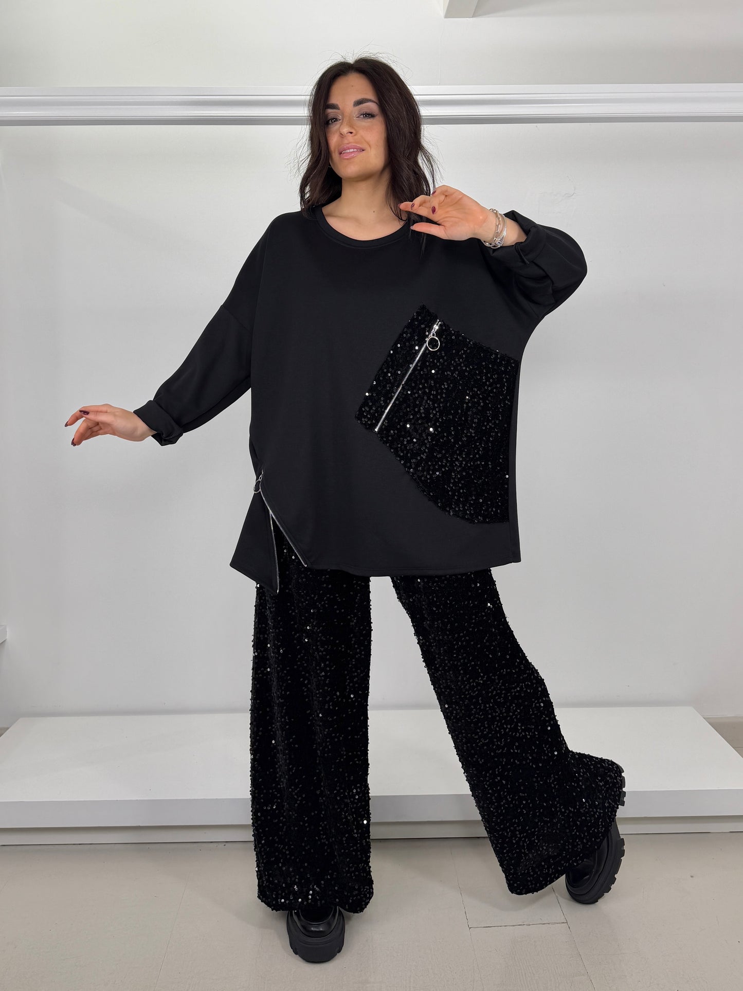 Maglia tasca paillettes e cerniere