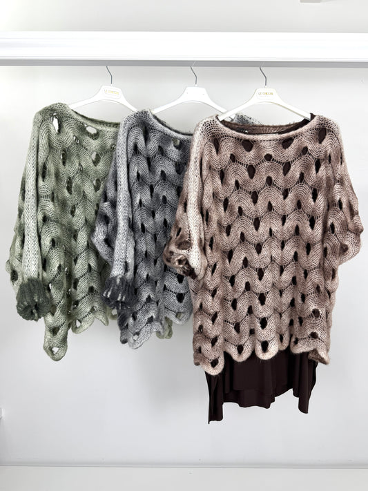 Pullover tinto in capo lavorato