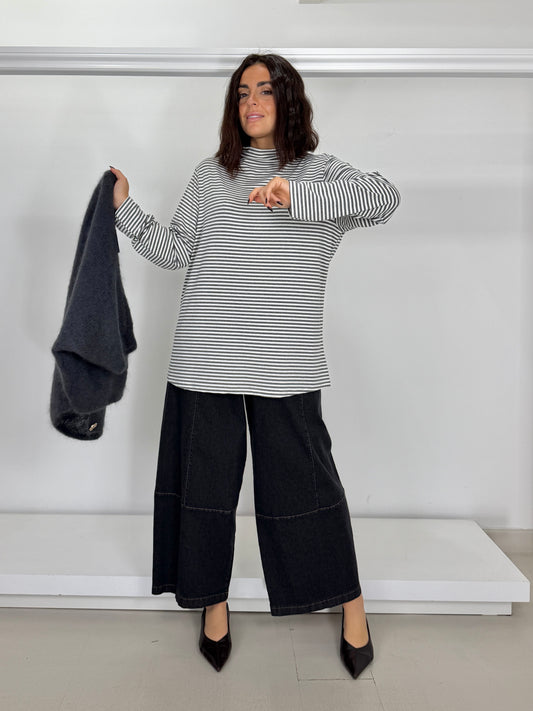Maglia righe collo a cratere