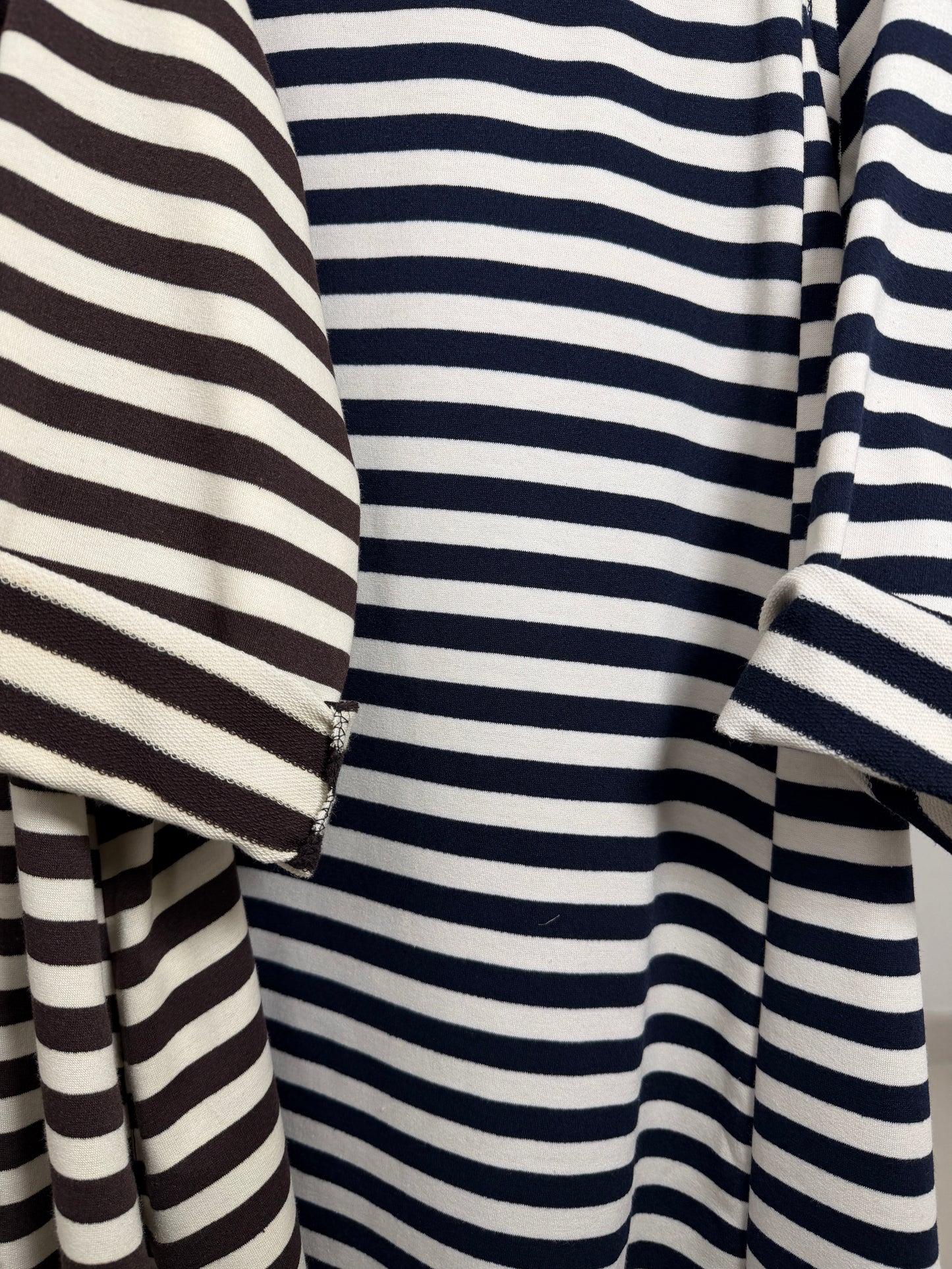 Maglia garzata svasata a righe