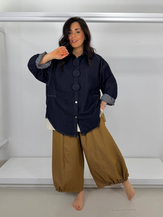 Camicia jeans motivo bottoni