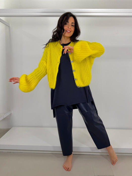 Cardigan manica a fiaschetto