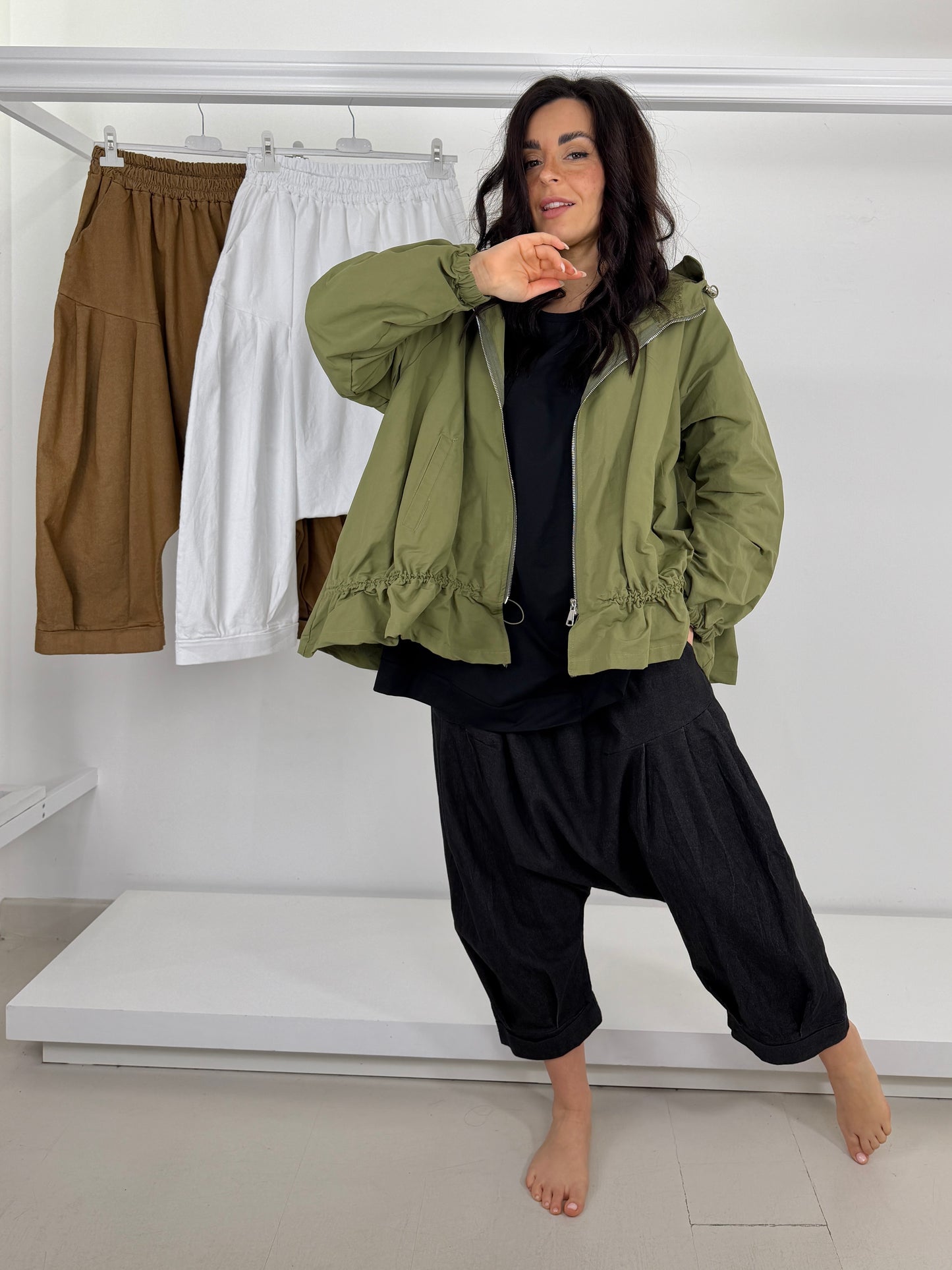 Pantalone effetto jeans cavallo basso