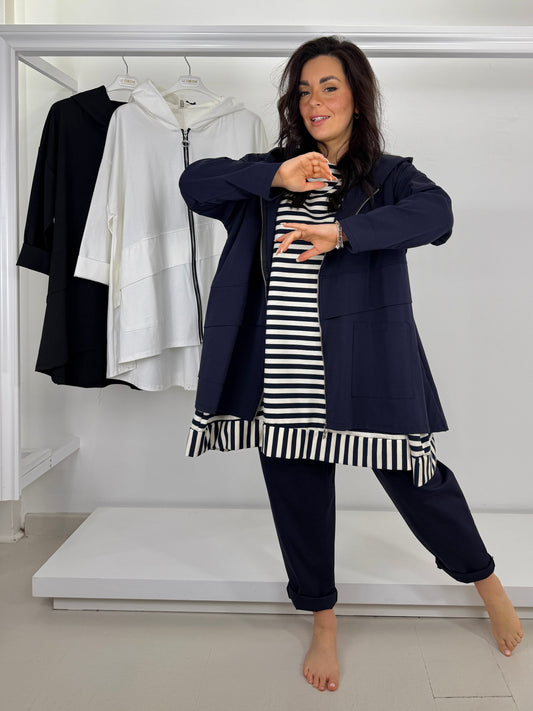 Maglia garzata svasata a righe