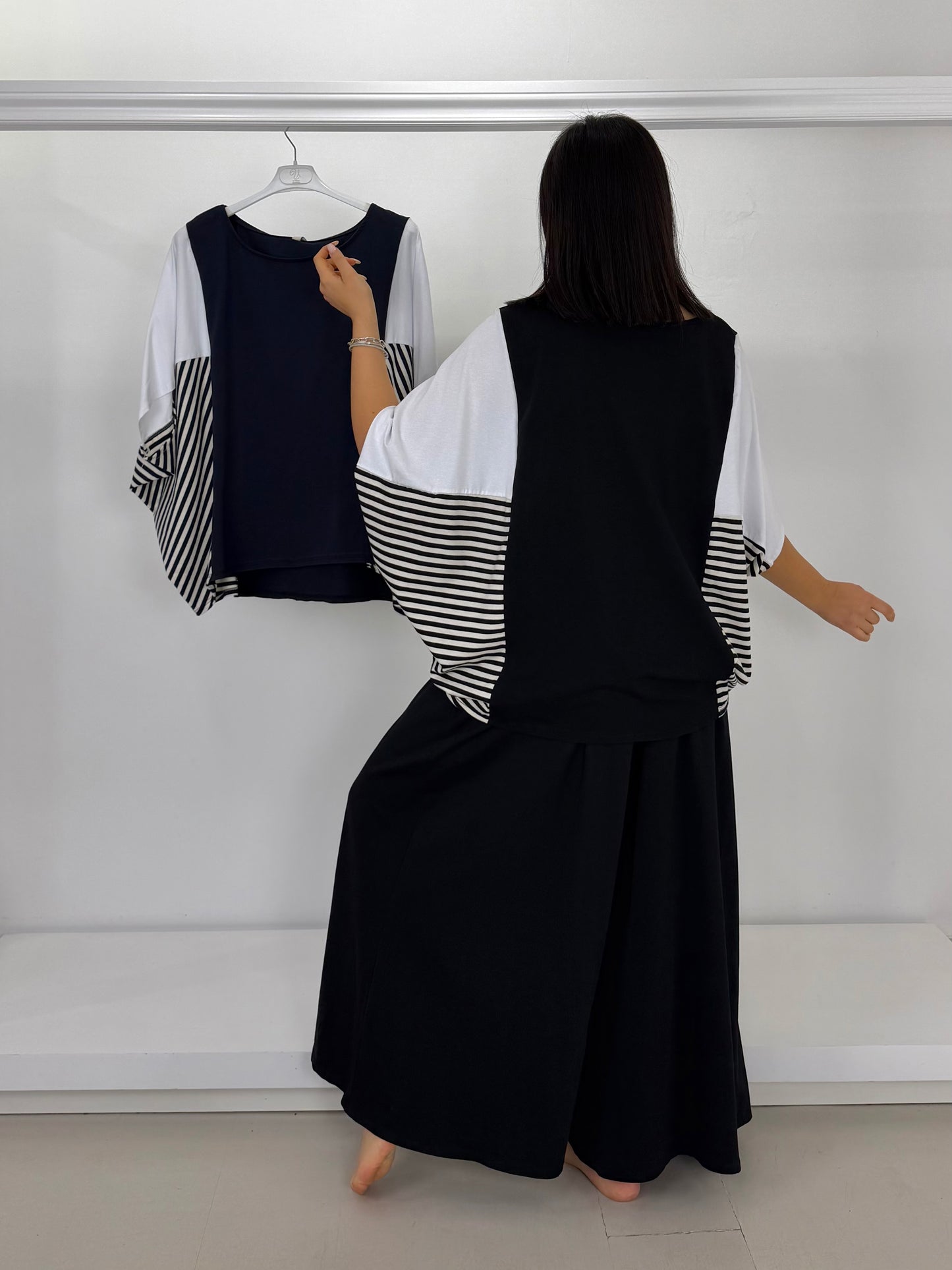 Maglia a rombo mix tessuti