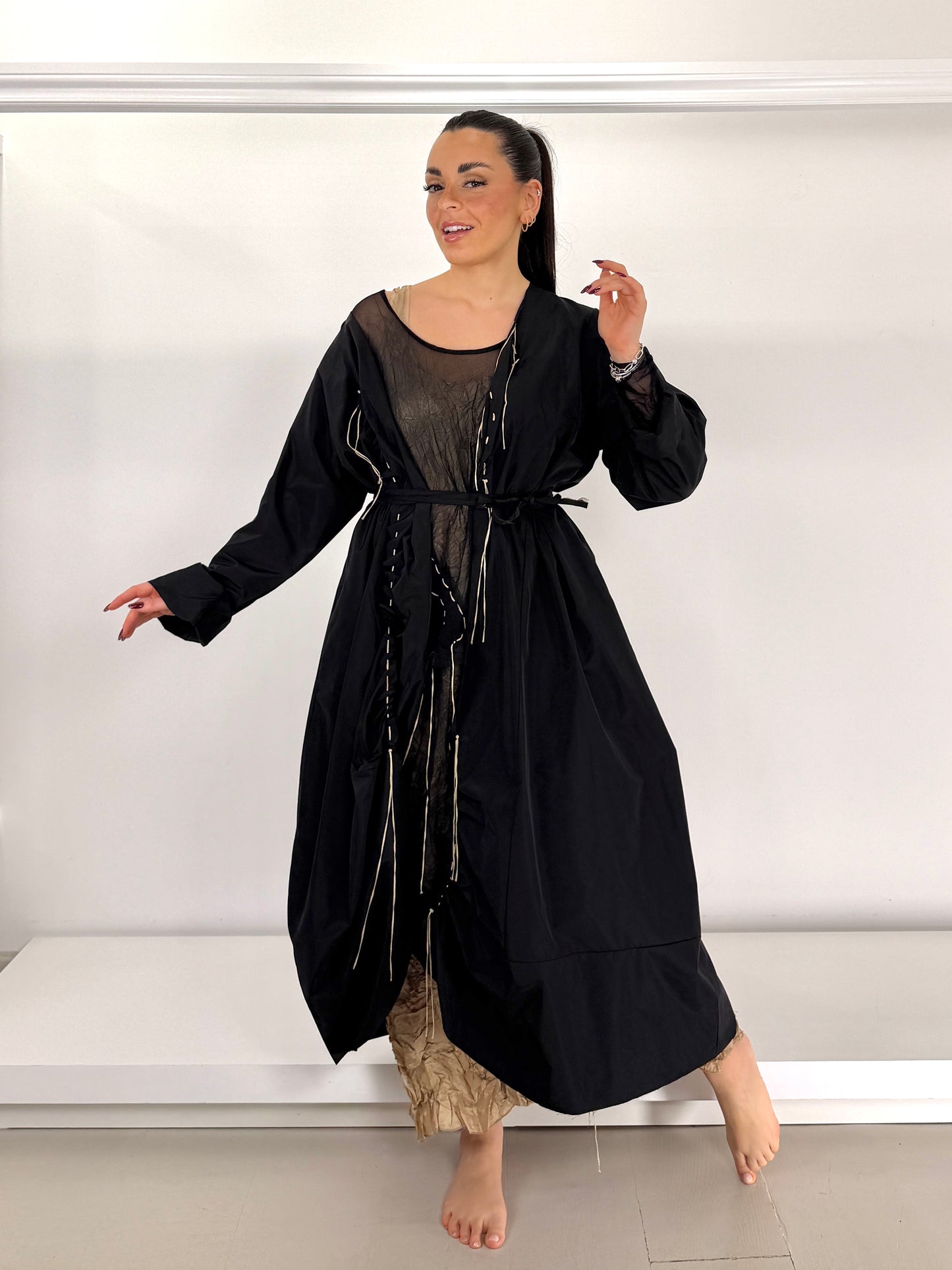 E.D. Spolverino taffetà dettagli fatti a mano