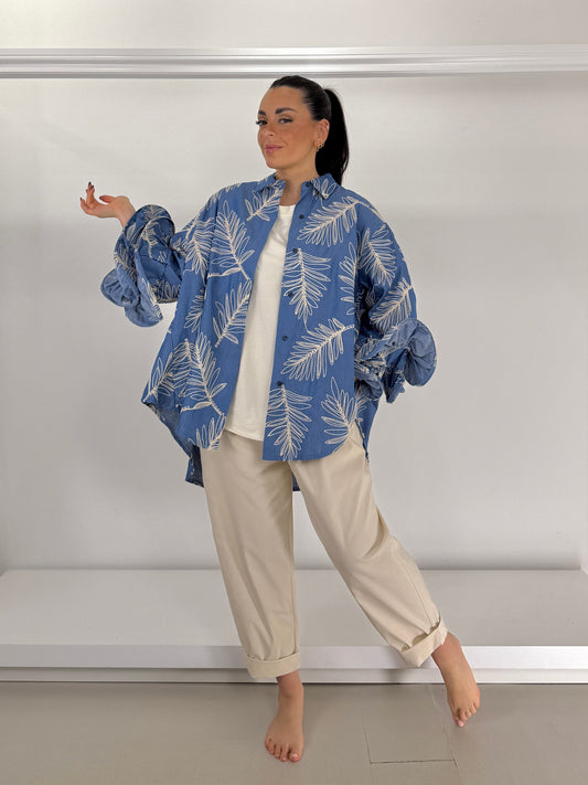 Camicia ricamo foglie manica volant