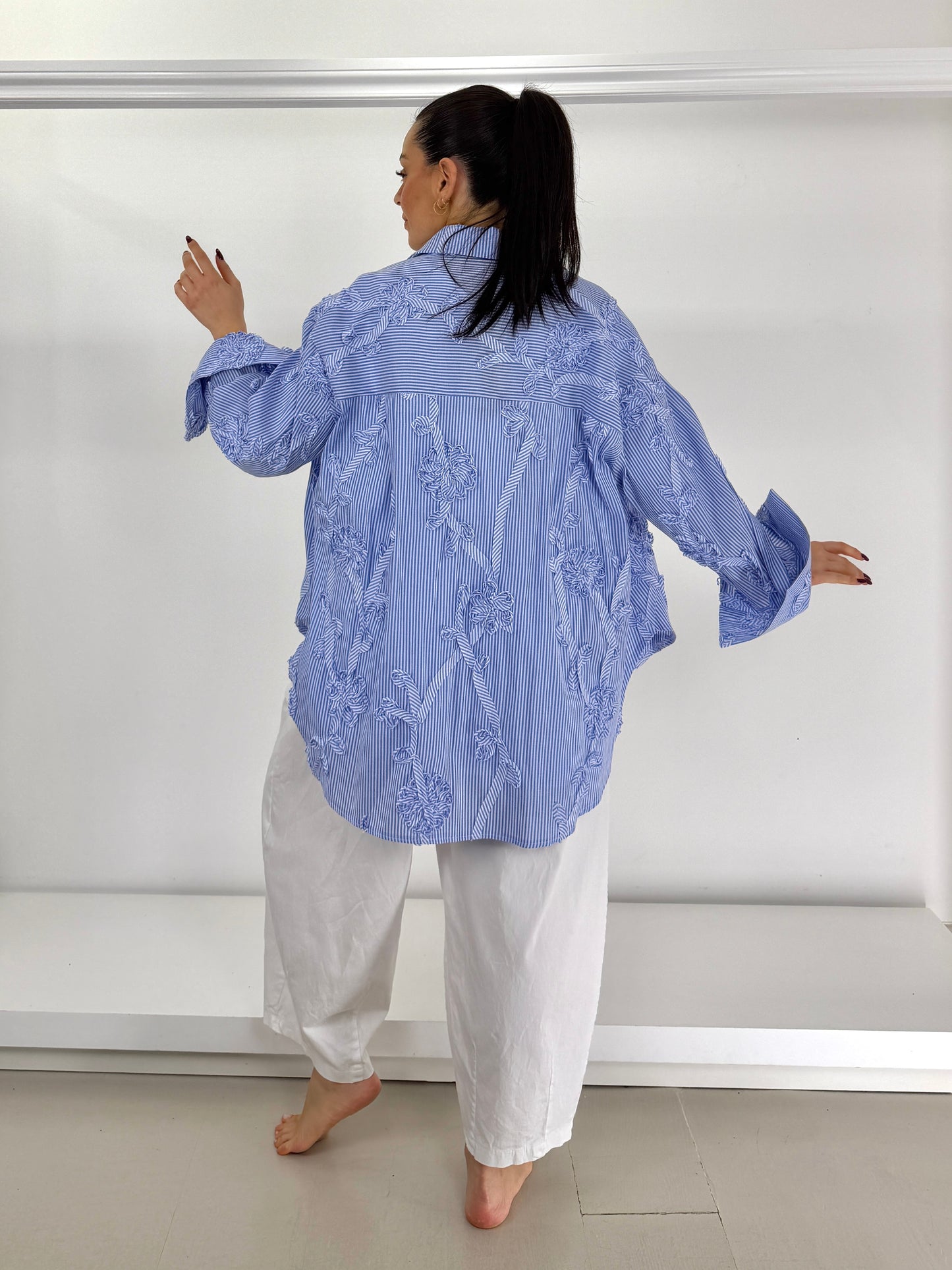 Camicia a righe lavorata