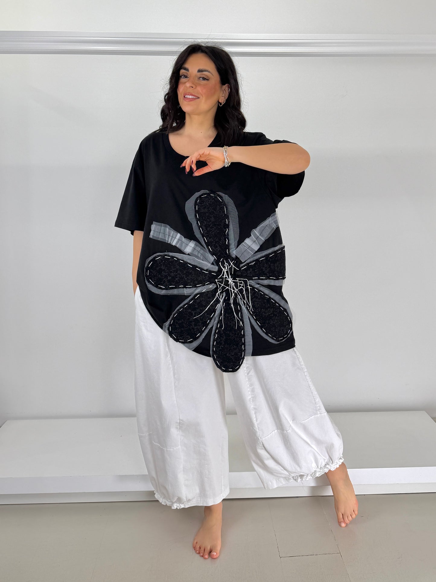 E.D. T-shirt scatoletta applicazione a mano