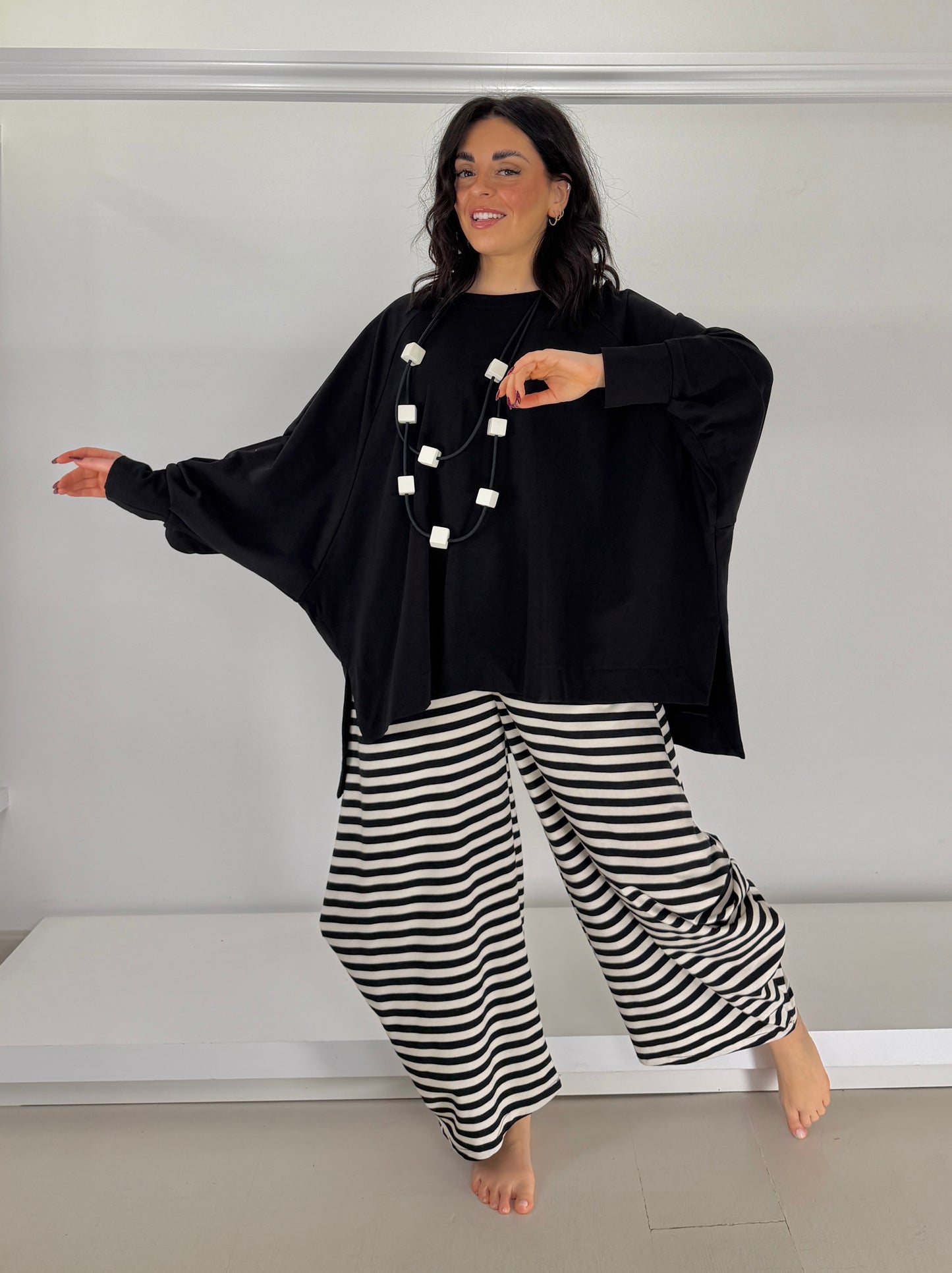 SUN SUN Pantalone garzato con drappeggio a righe