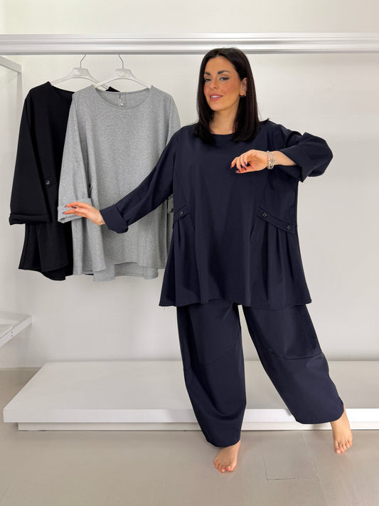 Maglia punto roma con pieghe e bottoncini