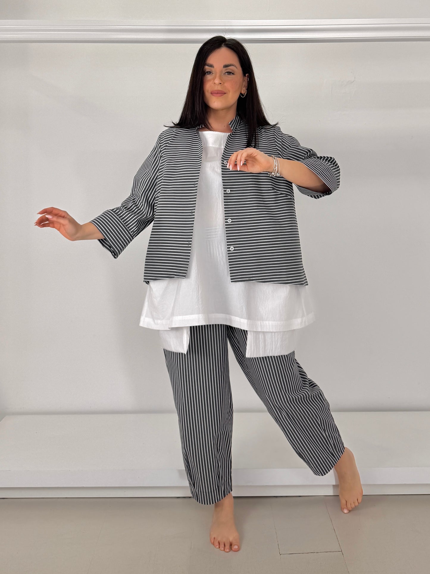 OZAI N KU pantalone righe