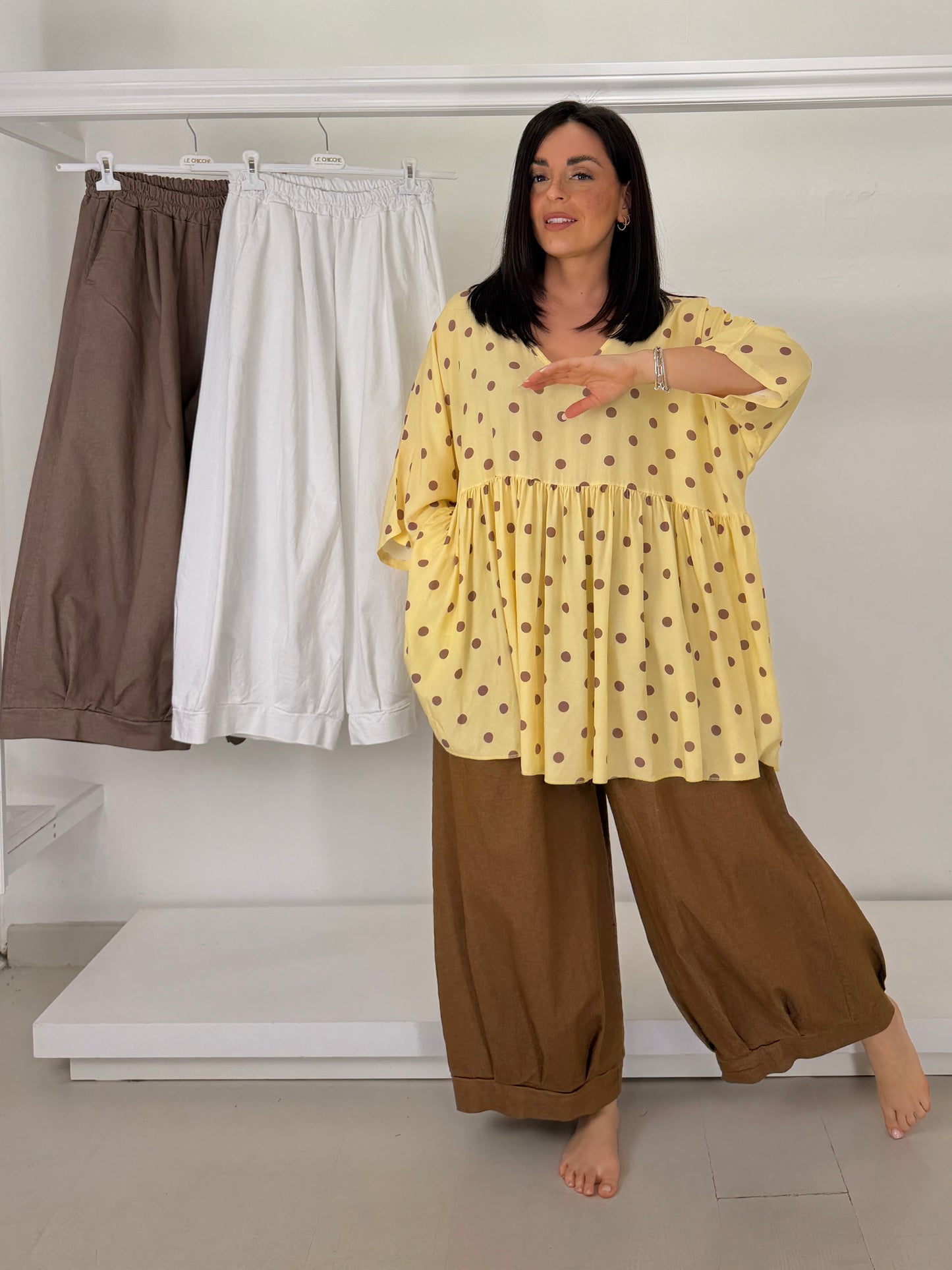 Pantalone effetto jeans fondo pence