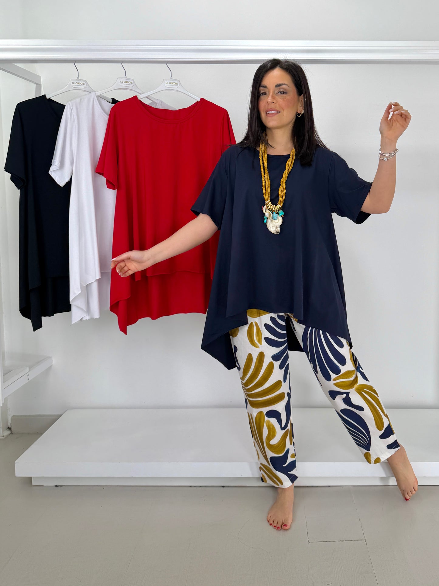 T-shirt svasata taglio laser