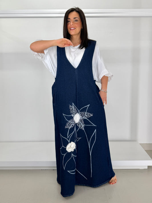 Abito salopette jeans lavorazione a mano