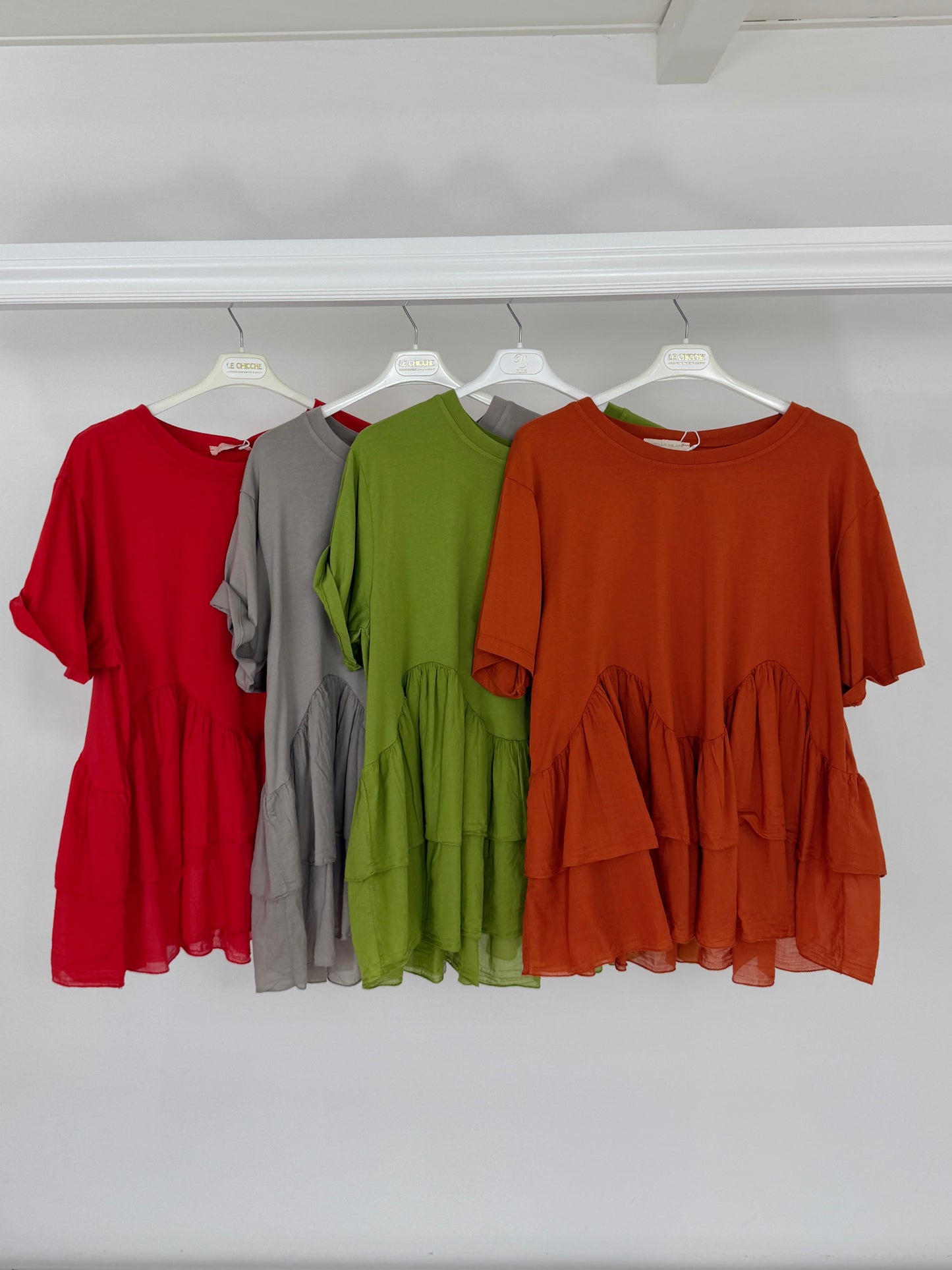 T-shirt con balzine in mussola