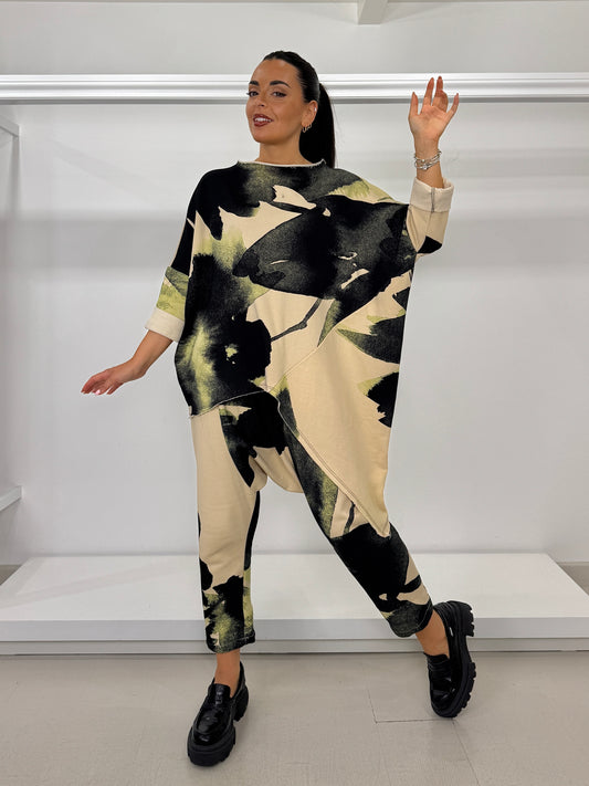 Pantalone garzato cavallo basso stampa