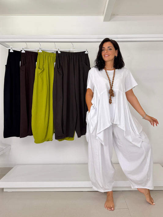 Pantalone ovetto in maglia di cotone con tasche nido