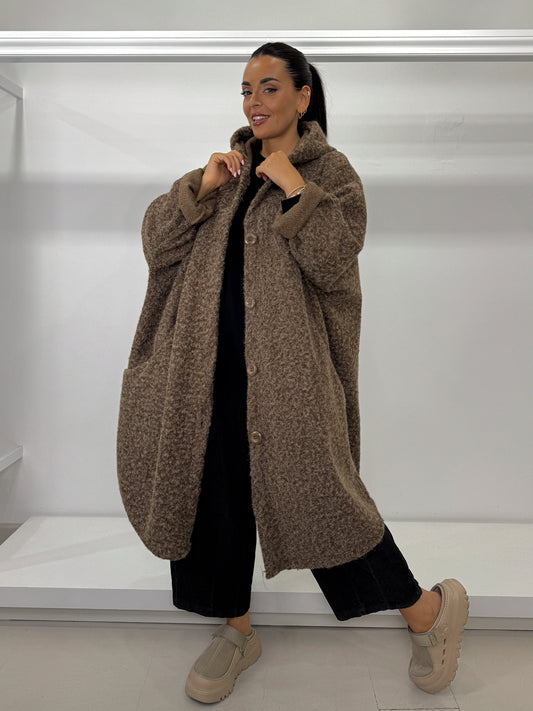 Cappotto over ovetto bouclé