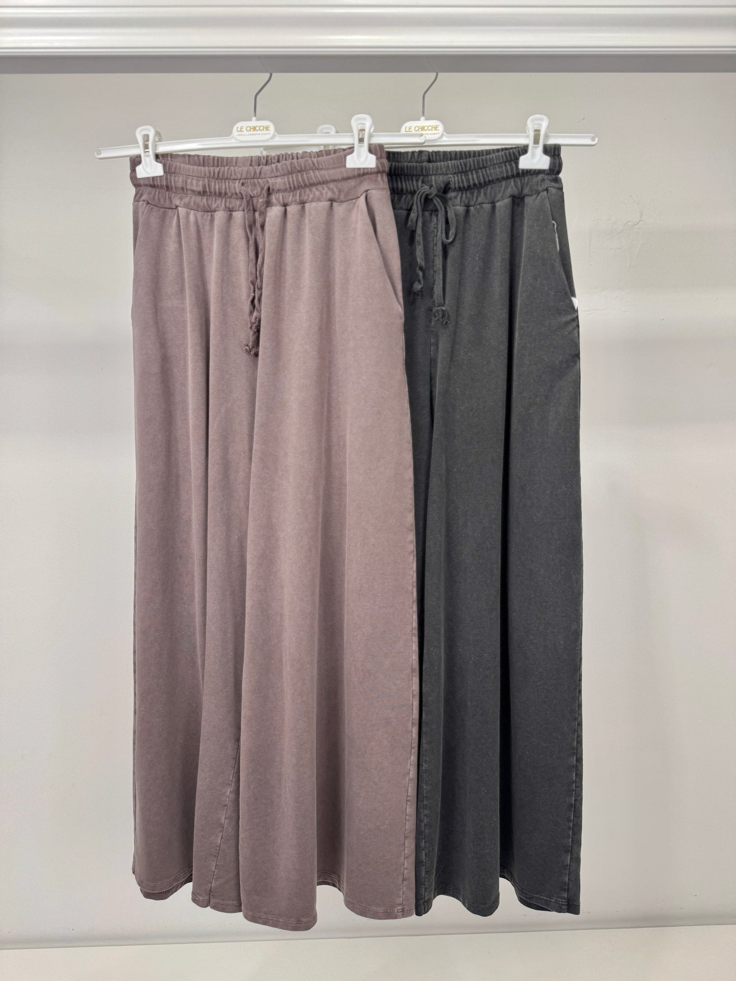 Pantalone gamba larga garzato