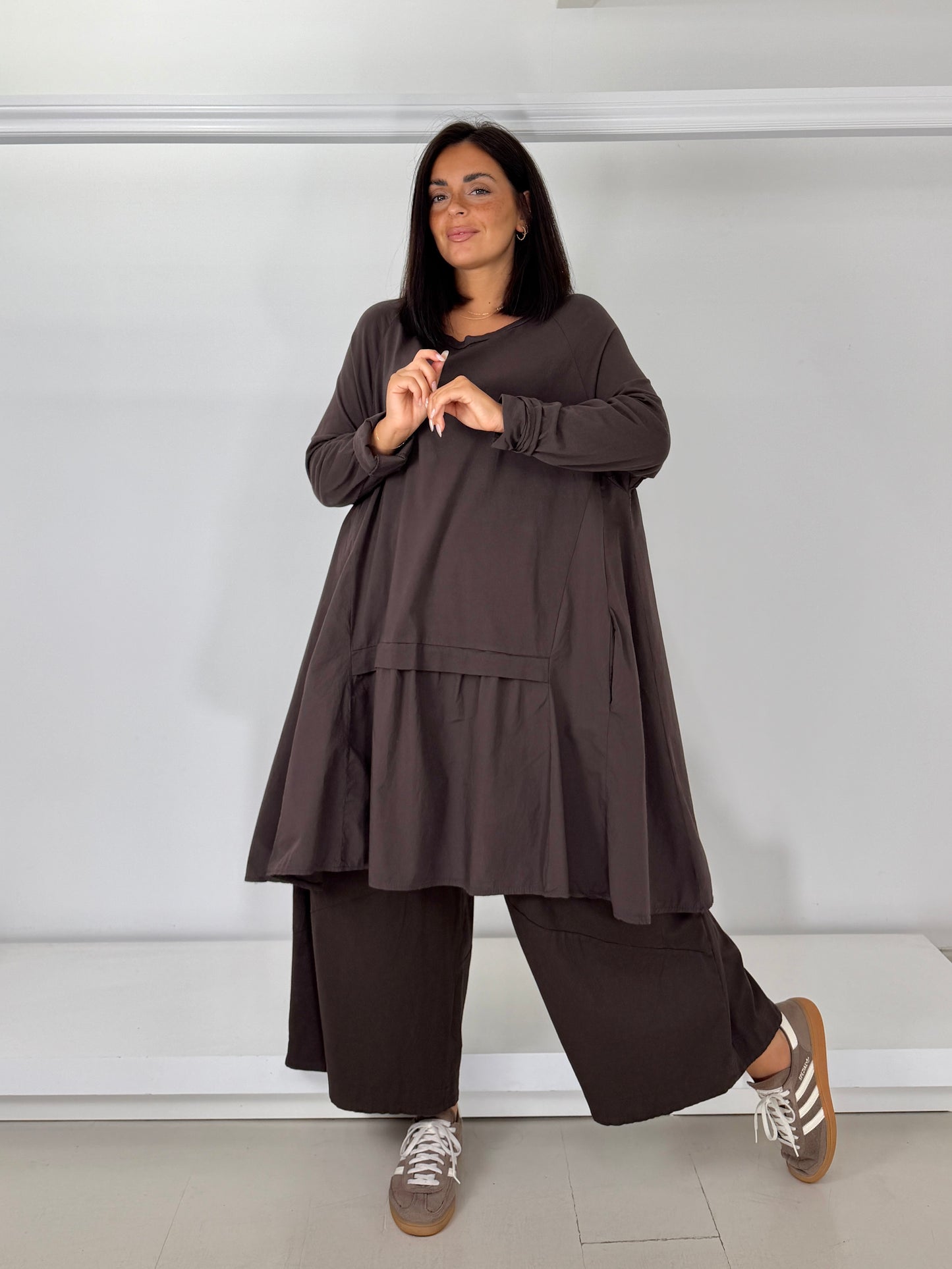 Pantalone gamba larga in cotone leggero