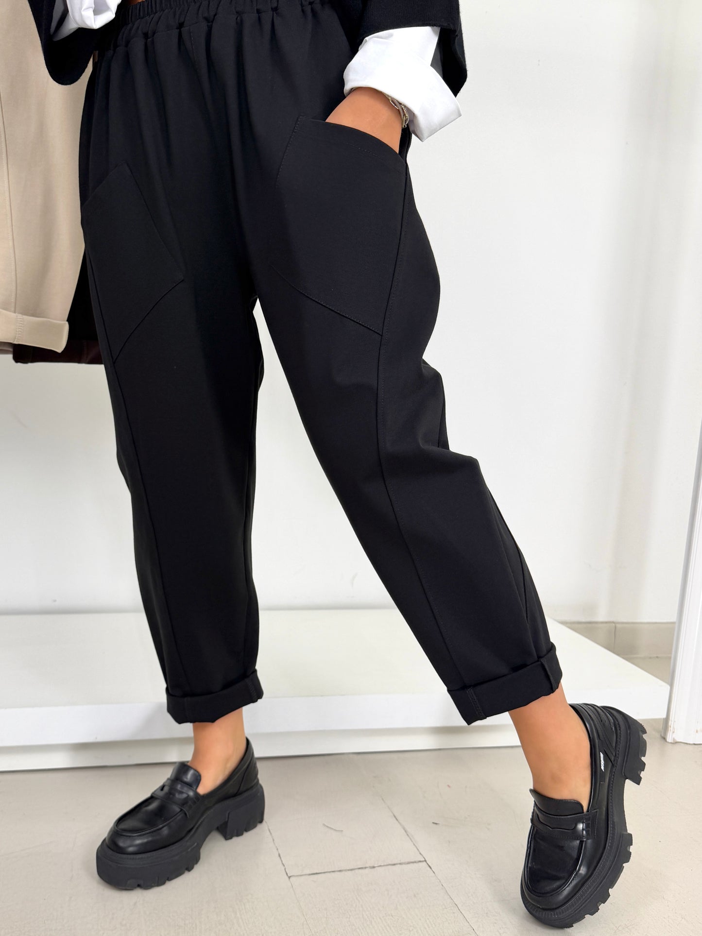 Pantalone over punto milano motivo tasche