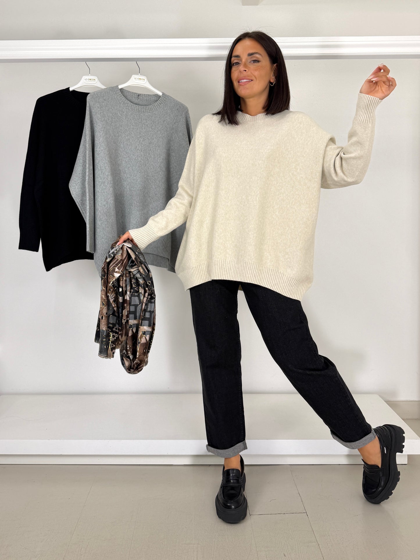 Pullover basic girocollo