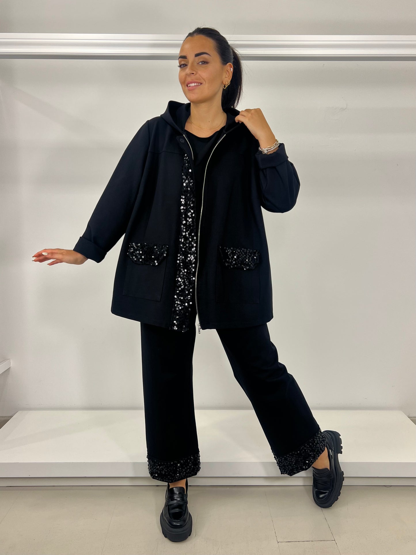 DOLCEMENTE CURVY Giacca paillettes con cappuccio