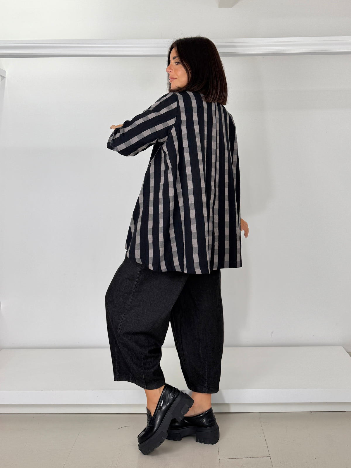 Pantalone effetto jeans a ovetto