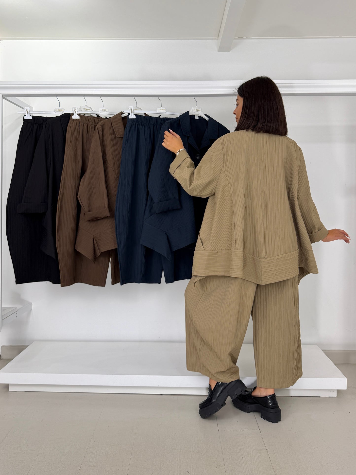 Pantalone ovetto tessuto lavorato